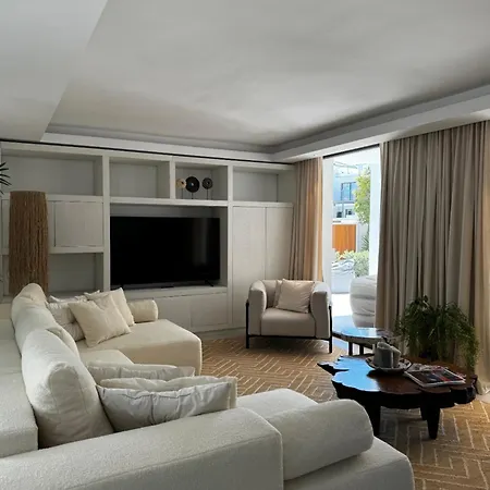 Bliss - Dream Luxury 4-bedroom With Exclisive Heated Private Pool & Jacuzzi, Tropical Garden, Marbesa - Steps From The Cabopino * Marbellac