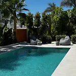 Villa Bliss - Serenity 4-bedroom With Exclisive Heated Private Pool & Jacuzzi, Tropical Garden, Marbesa - Steps From The Cabopino
