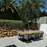 Villa Bliss - Serenity 4-bedroom With Exclisive Heated Private Pool & Jacuzzi, Tropical Garden, Marbesa - Steps From The Cabopino *