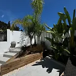 Villa Bliss - Serenity 4-bedroom With Exclisive Heated Private Pool & Jacuzzi, Tropical Garden, Marbesa - Steps From The Cabopino
