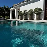 Villa Bliss - Serenity 4-bedroom With Exclisive Heated Private Pool & Jacuzzi, Tropical Garden, Marbesa - Steps From The Cabopino *