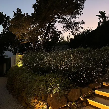 Family Holiday Bliss In Marbella- Beautiful Brand-New 4 Bedroom Villa With Garden, Private Pool & Jacuzzi, Marbesa 500 M To The Cabopino Beach Marbella