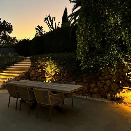 Marbella Bliss - Dream Luxury 4-Bedroom Villa With Exclisive Heated Private Pool & Jacuzzi, Tropical Garden, Marbesa - Steps From The Cabopino Beach