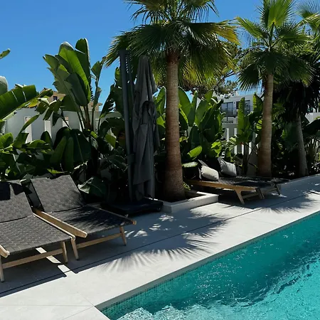Bliss - Serenity 4-bedroom With Exclisive Heated Private Pool & Jacuzzi, Tropical Garden, Marbesa - Steps From The Cabopino * Marbella