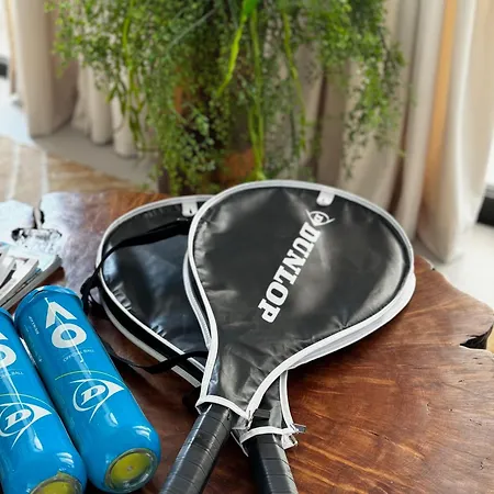 Villa Marbella Bliss - Dream Luxury 4-Bedroom Villa With Exclisive Heated Private Pool & Jacuzzi, Tropical Garden, Marbesa - Steps From The Cabopino Beach Marbella