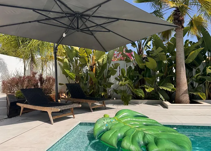 Bliss - Serenity 4-bedroom With Exclisive Heated Private Pool & Jacuzzi, Tropical Garden, Marbesa - Steps From The Cabopino